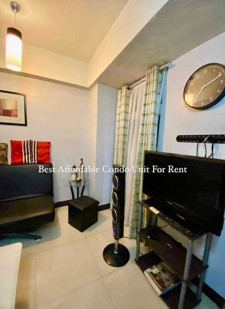 SPACIOUS CONDO UNIT FOR RENT - photo 3