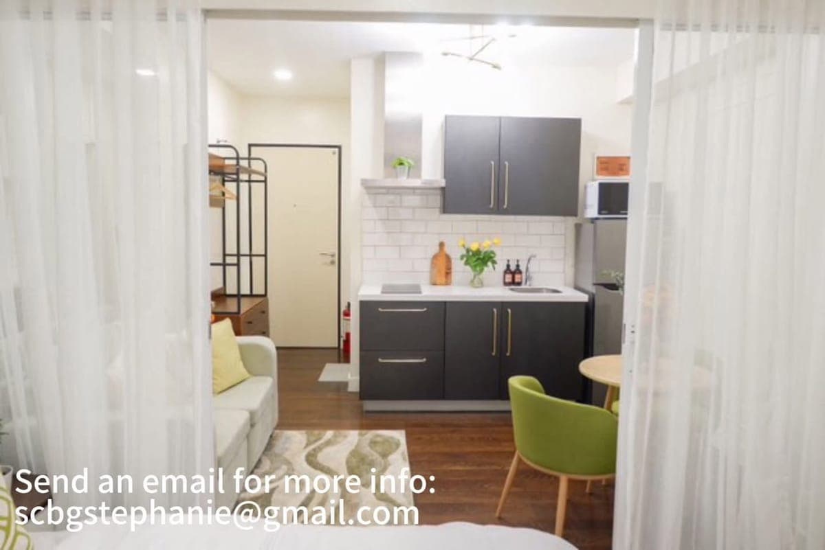1BR with Balcony at Livingstone Tower Acqua Private Residences for Rent! - photo 1