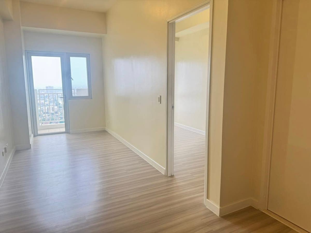 BRANDNEW !!!1bedroom at Avida Cloverleaf Near Ayala Clovermall / Affordable condo  !!! - photo 5