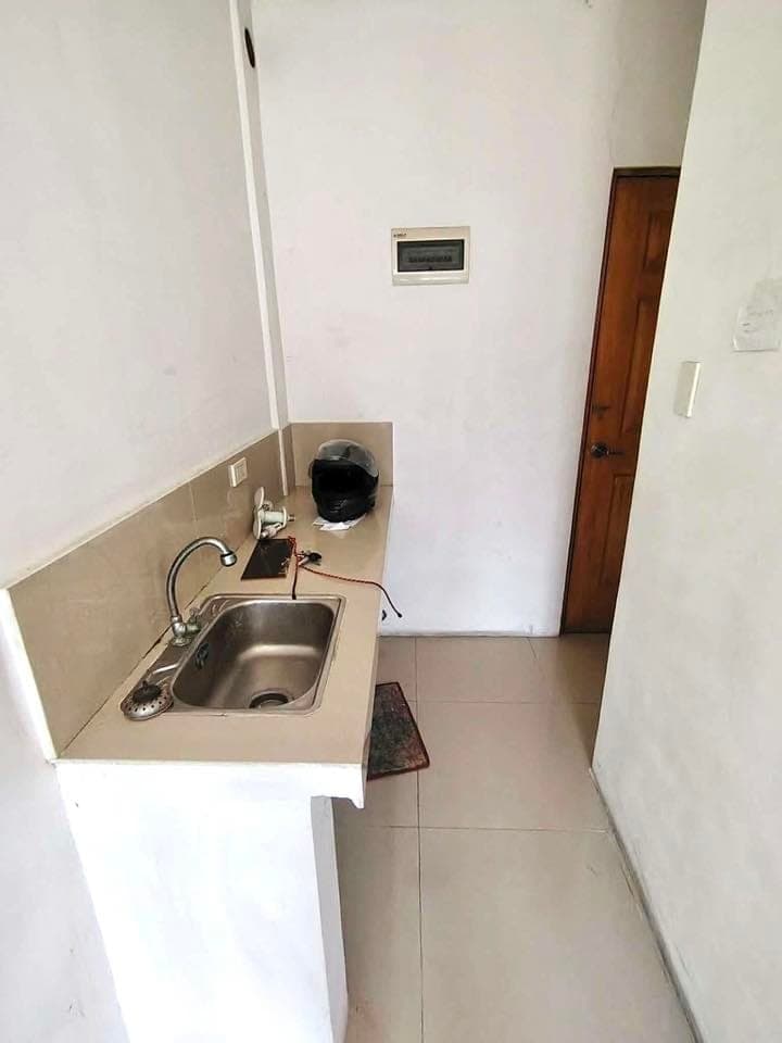 FOR RENT - photo 2