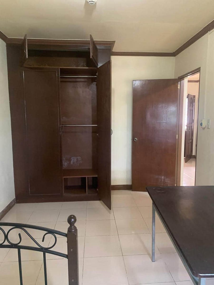 For rent 1 bedroom with 1 toilet and built in cabinets - photo 5