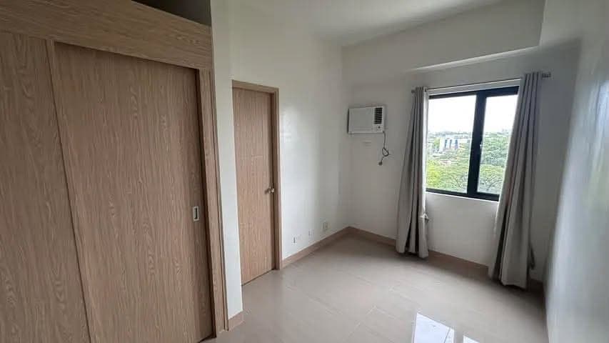 Condo unit for 𝗥𝗘𝗡𝗧 - photo 3