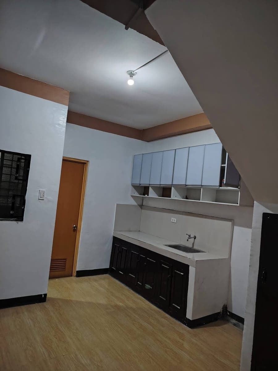 Townhouse for rent - photo 3