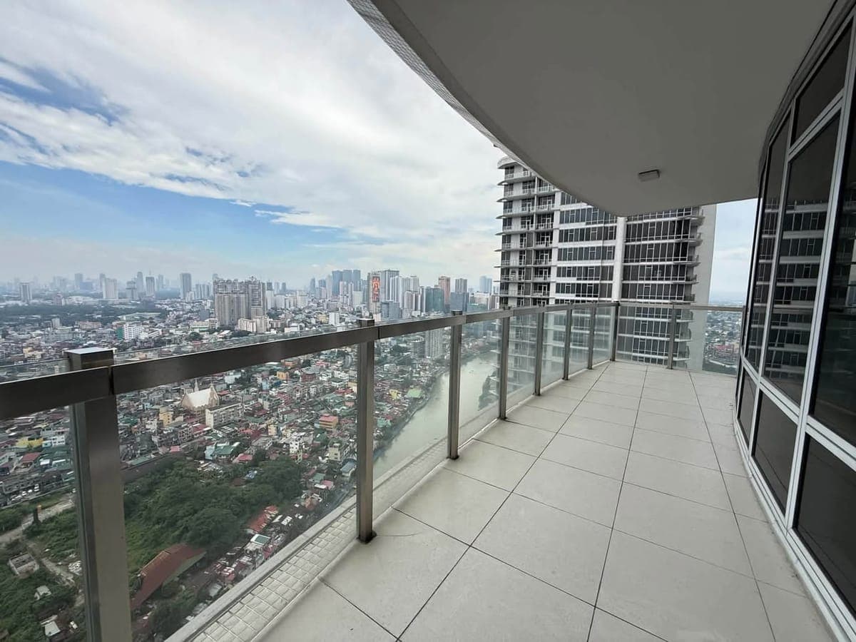 🏙️ FOR RENT — LUXURY RESIDENCE AT KIROV TOWER - photo 2