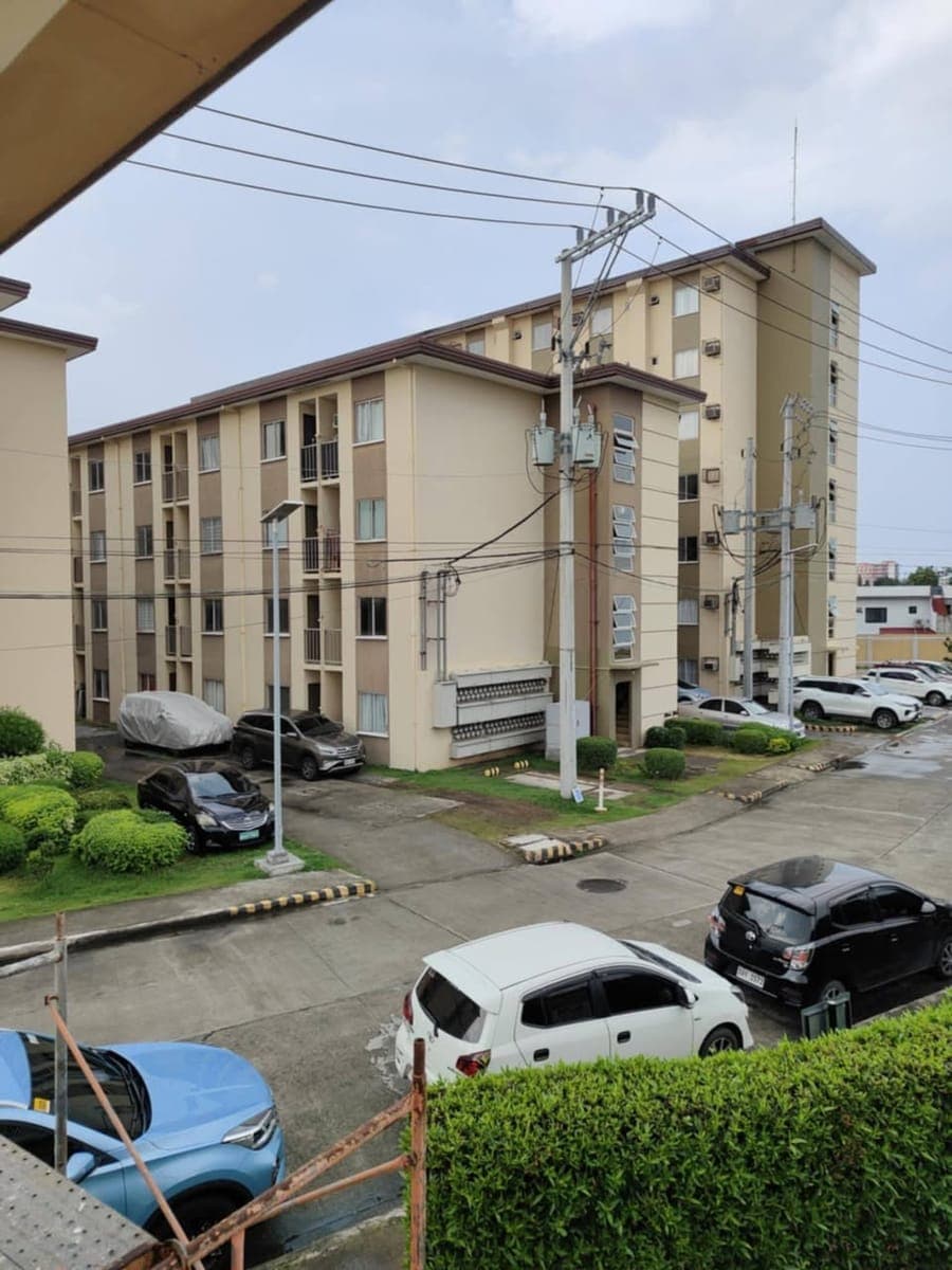 Coho Hermosa pulang lupa dose las piñas 16k rent studio type. - photo 1