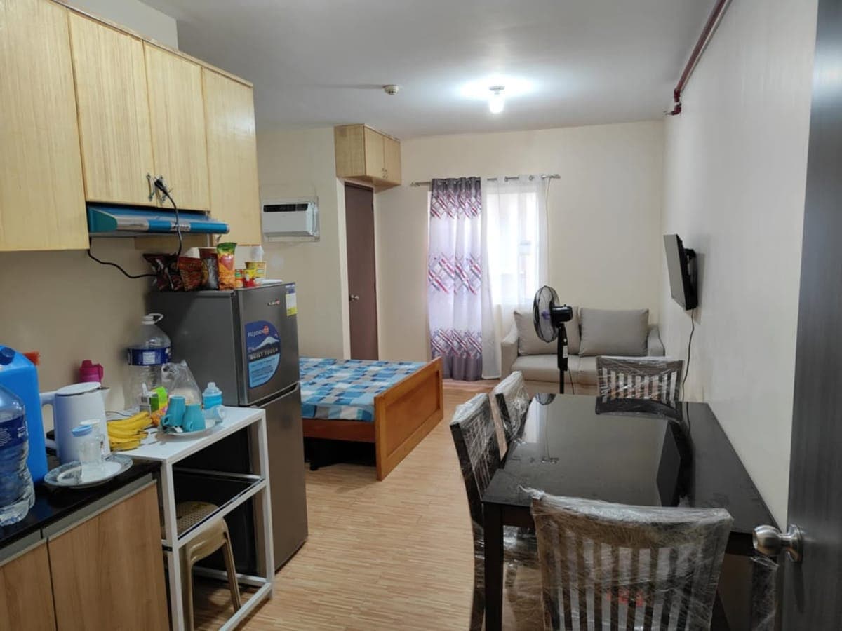 Coho Hermosa pulang lupa dose las piñas 16k rent studio type. - photo 2
