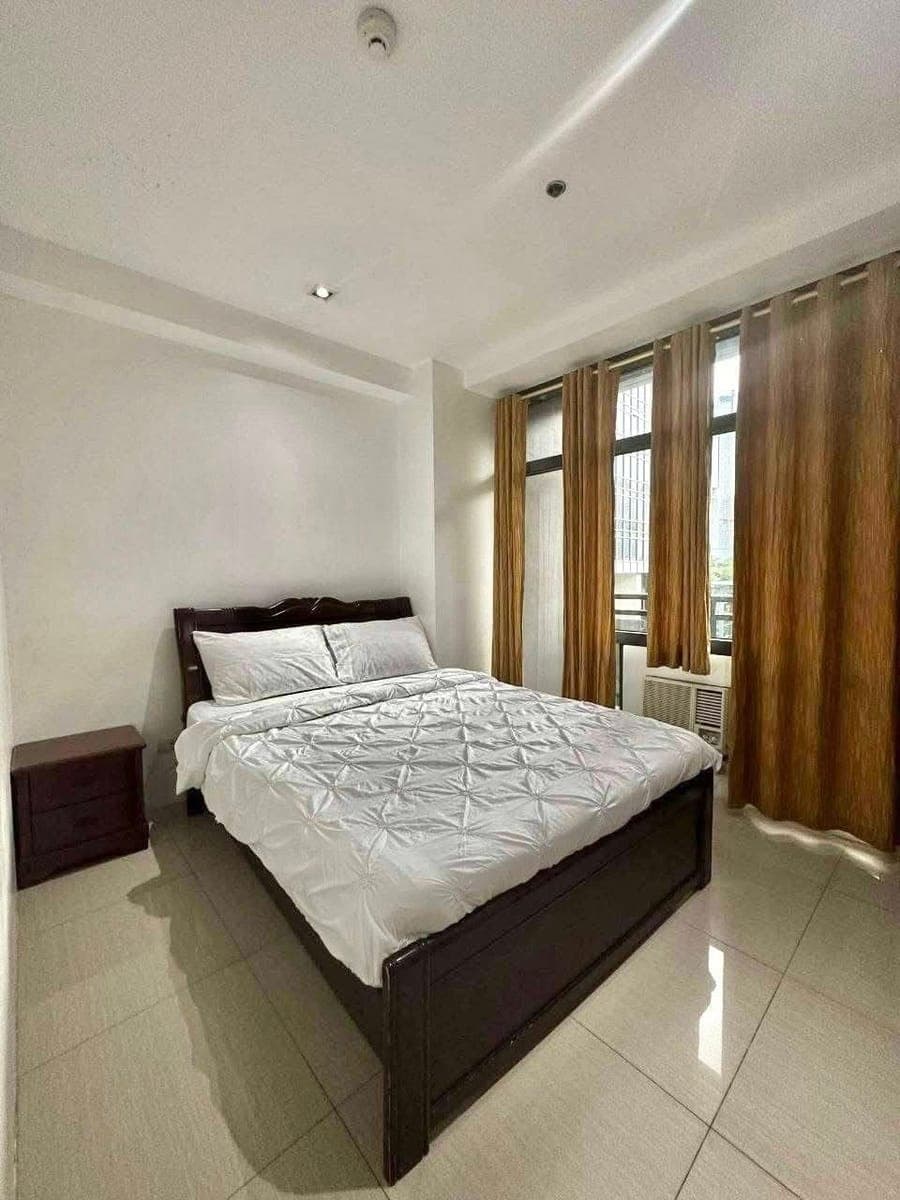 55K MONTHLY‼️2-BEDROOM CONDO UNIT IN THE GRAMERCY RESIDENCES‼️ - photo 5