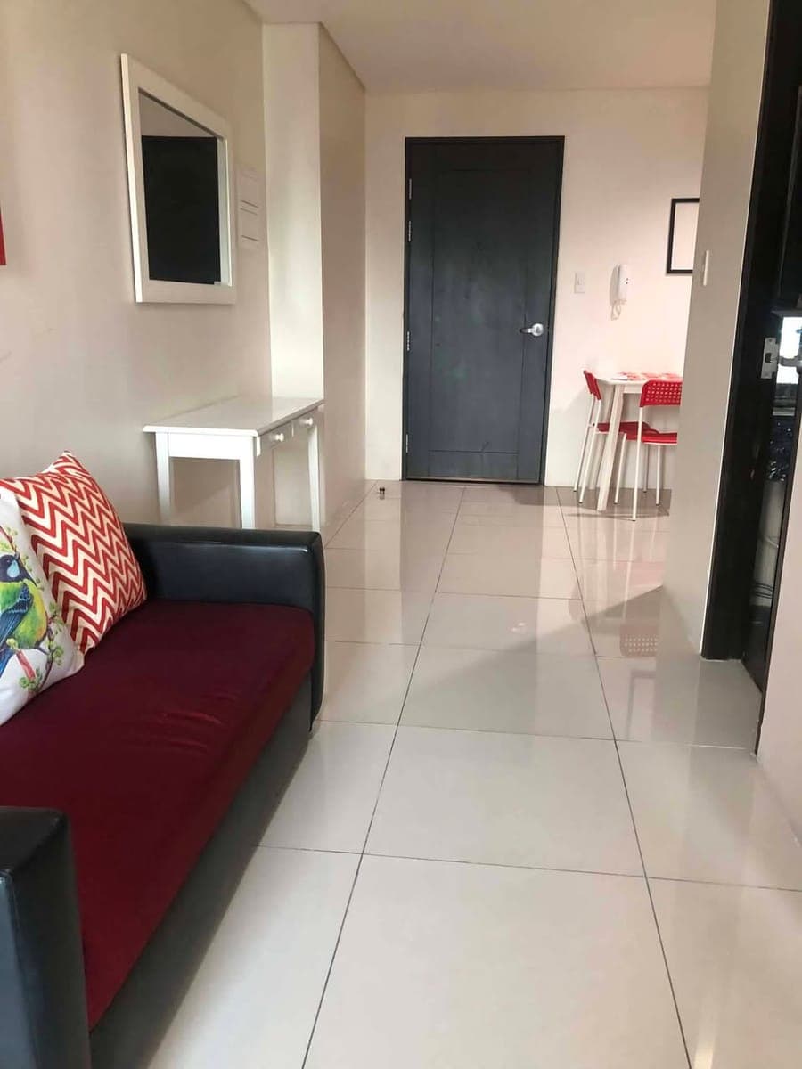 1 Bedroom With Balcony in Parkwest For Rent - photo 5
