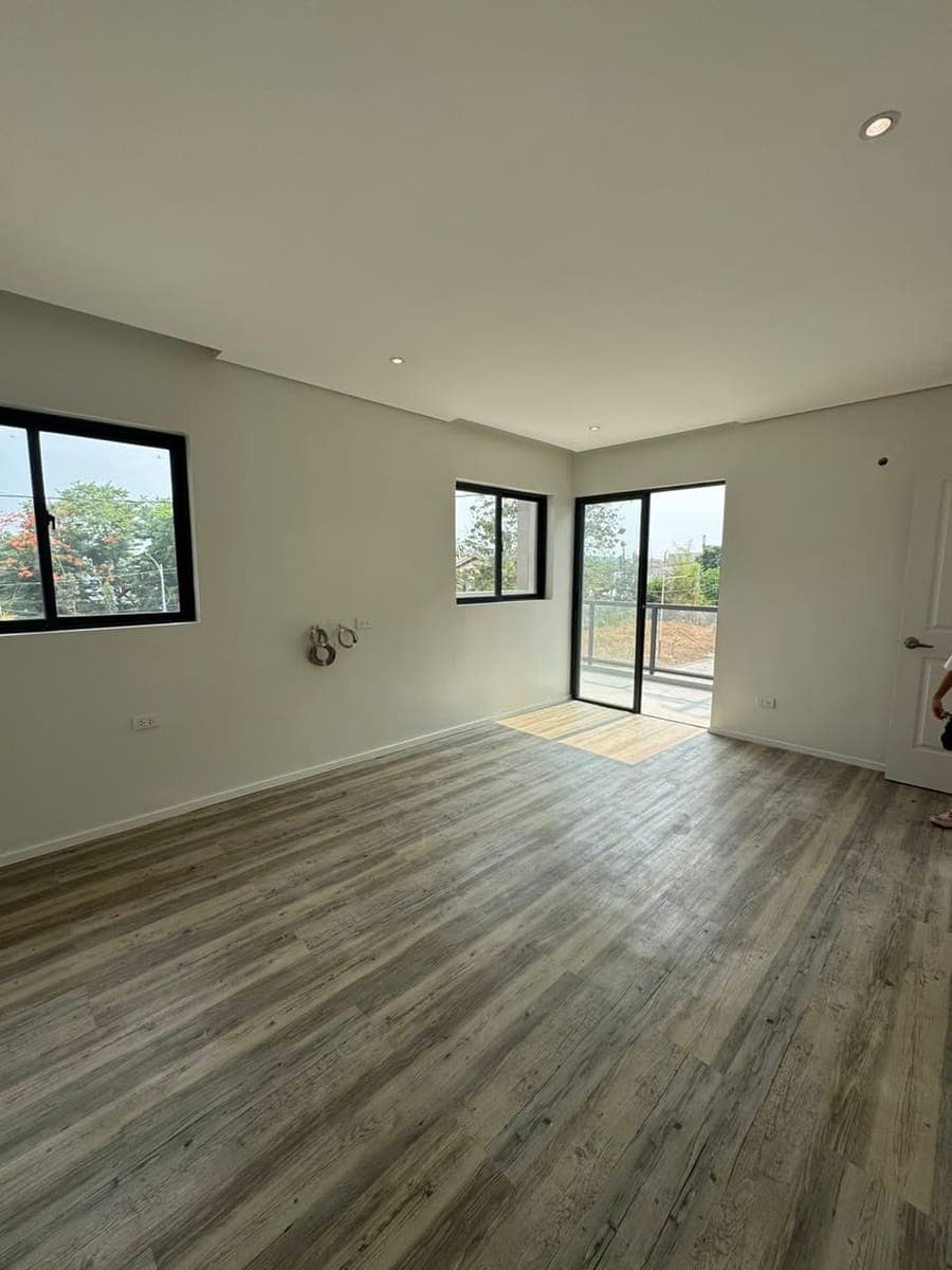 FOR RENT – Modern Townhouse in Novaliches, Quezon City - photo 2