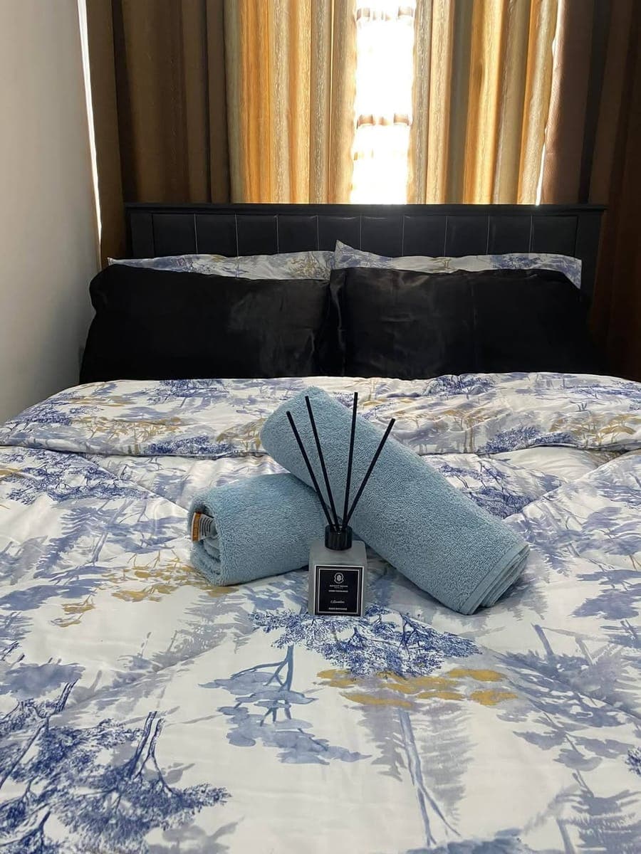FOR RENT : 1 BEDROOM FULLY FURNISHED UNIT with BALCONY - photo 3