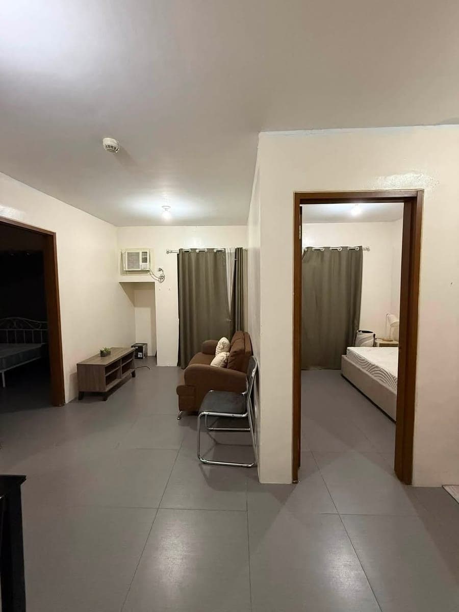 For Rent - Casa de Sequoia Las Piñas - photo 2