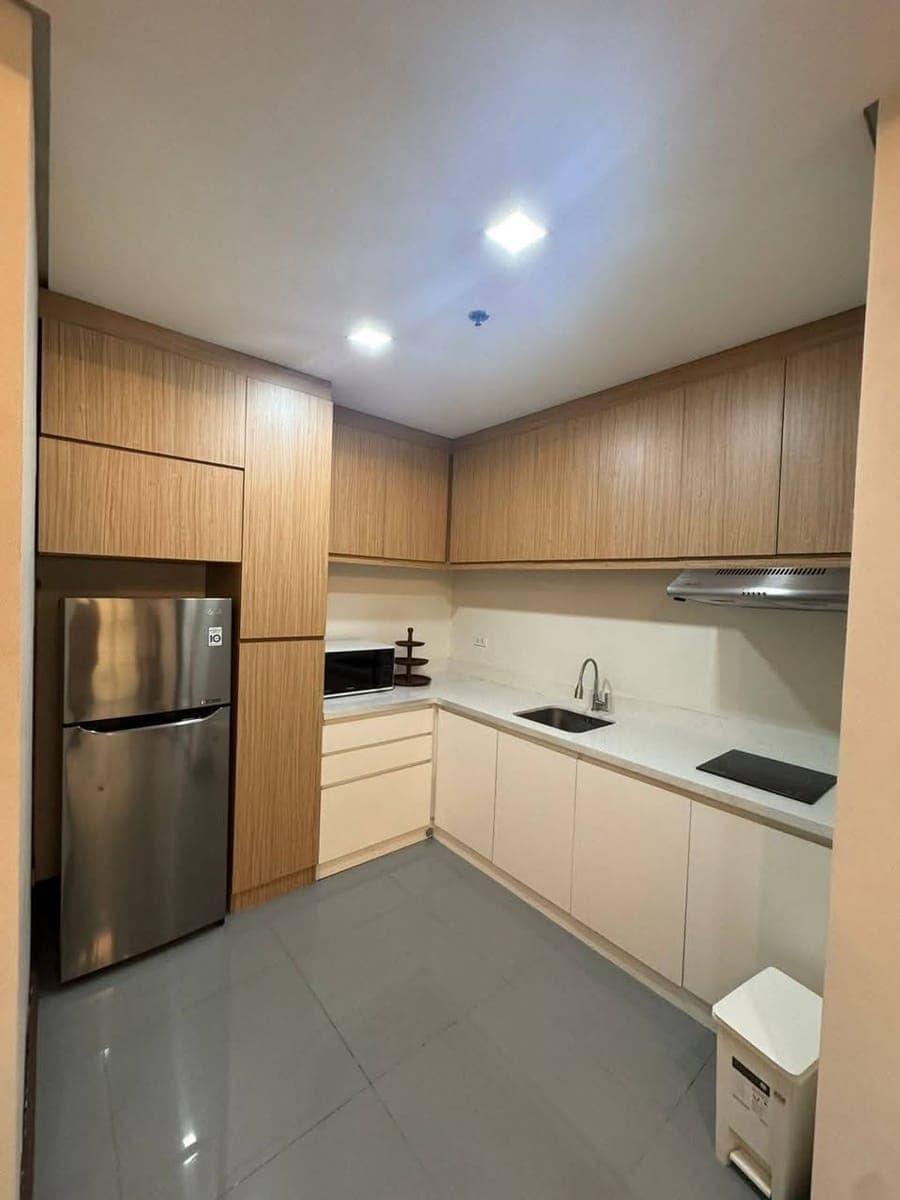 FOR RENT: 1BR Condo Unit at Signa Designer Residences - photo 2
