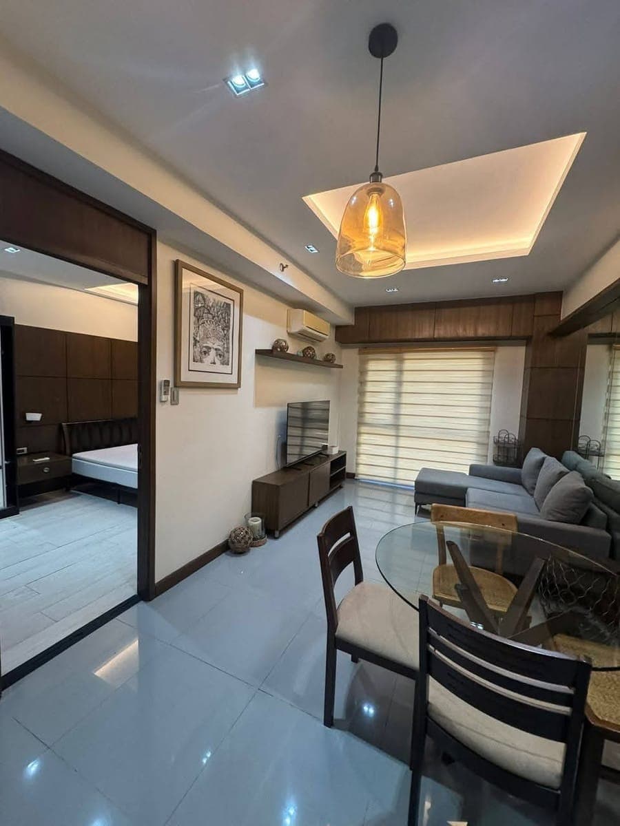 FOR RENT: 1BR Condo Unit at Signa Designer Residences - photo 4