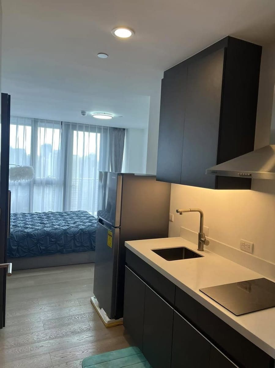 FOR RENT STUDIO UNIT IN MAKATI CITY - photo 2