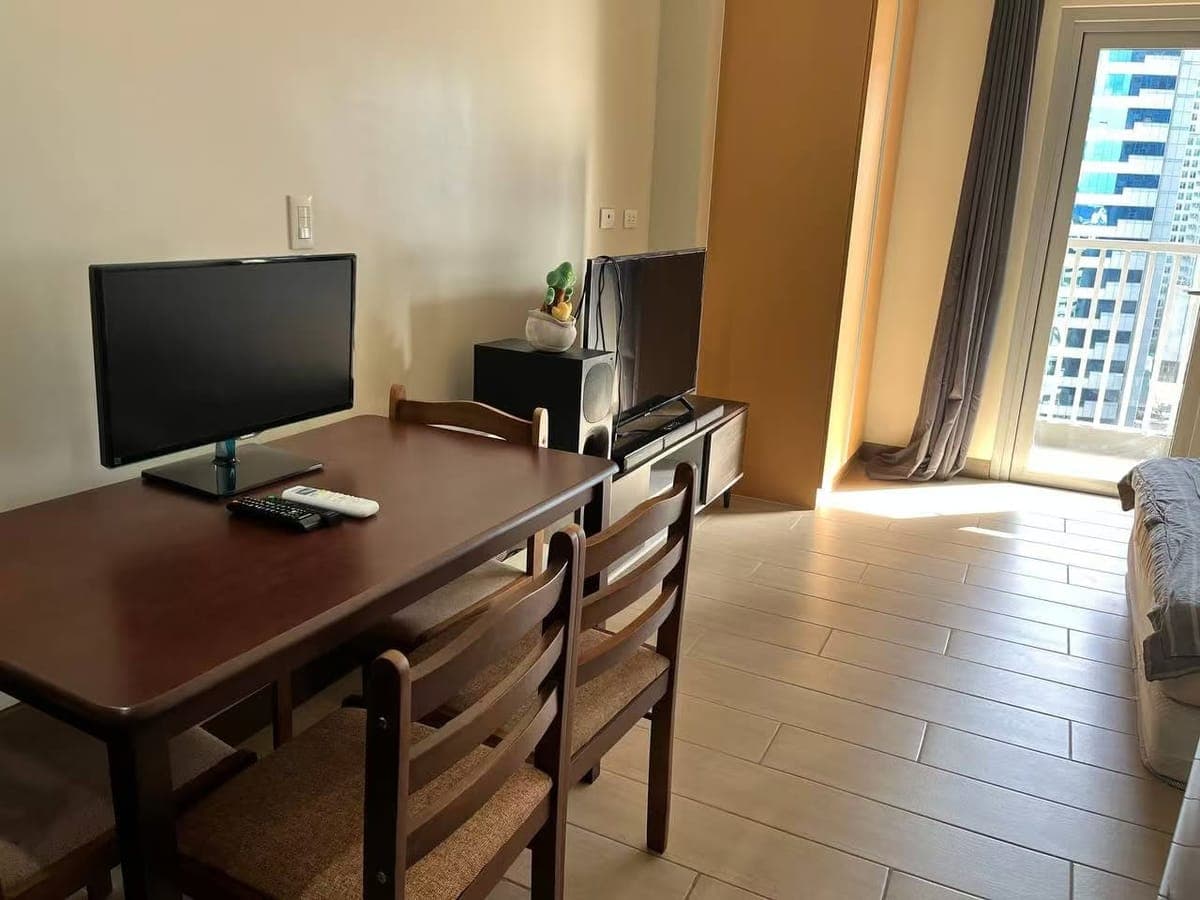 FOR RENT STUDIO UNIT IN MAKATI CITY - photo 2