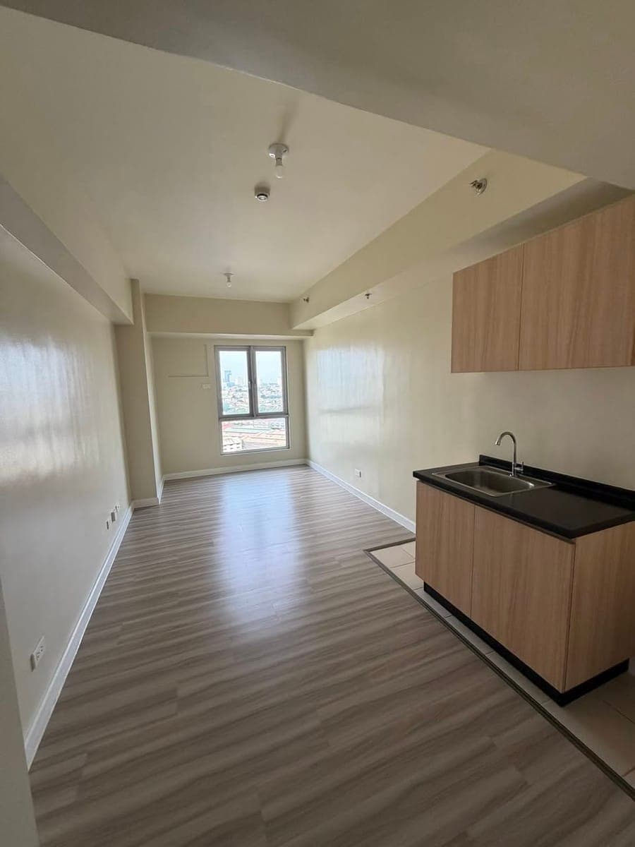 FOR RENT / FOR LEASE - photo 1