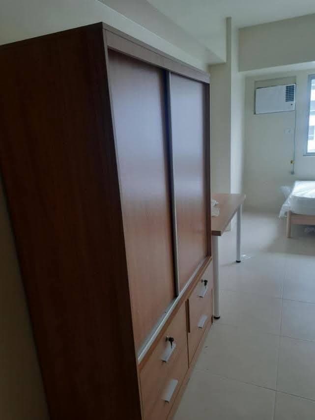 FOR LEASE - photo 1