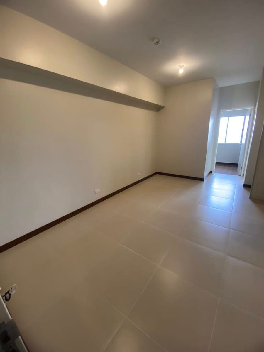 FOR RENT BRAND NEW 2 BEDROOM UNIT - photo 3
