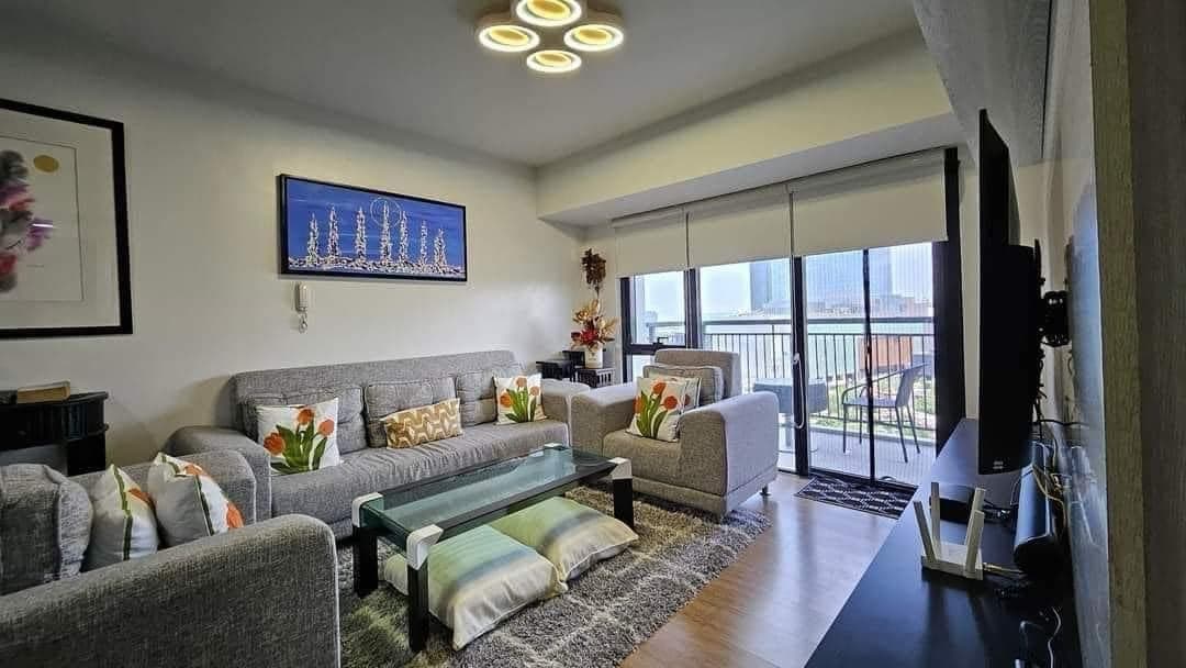 FOR LEASE - photo 1