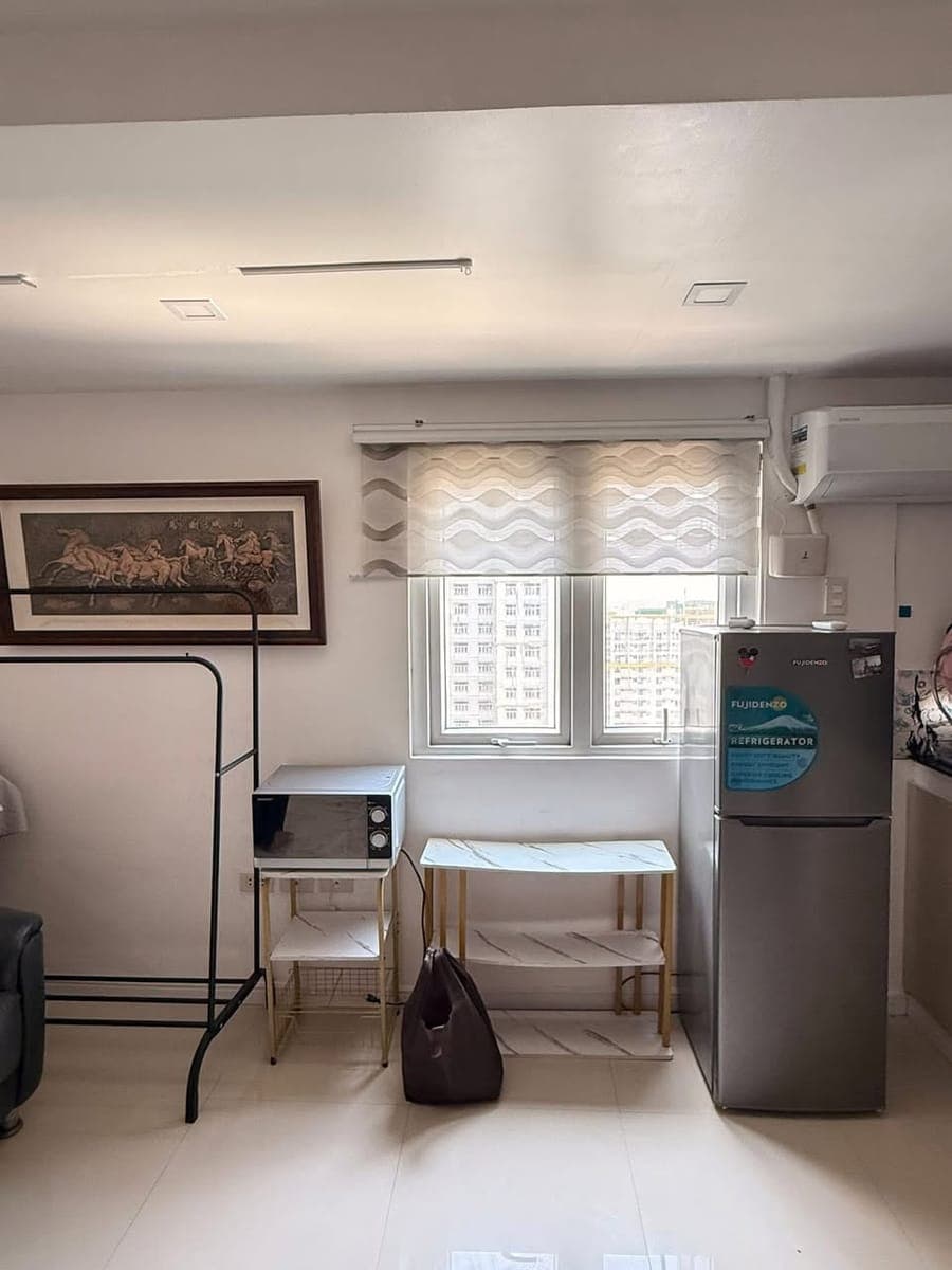 Condo Rental / Sharing in Makati City - photo 2