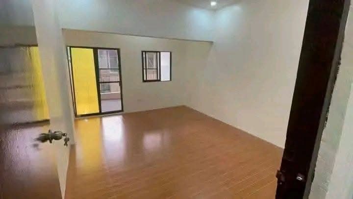 🏫3 BEDROOM HOUSE FOR RENT ( NEWLY RENOVATED ) Talon5 Las Pinas - photo 1