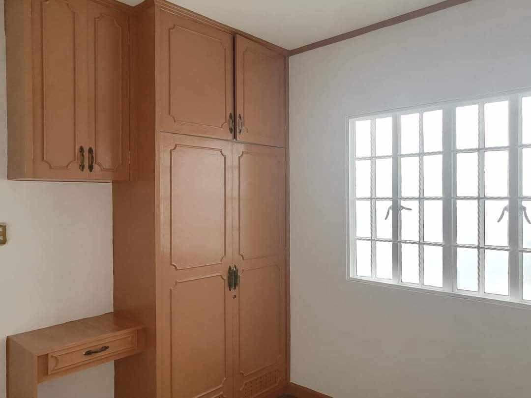 house and lot for sale or rent if for sale Vista Real Executive Village Quezon City. Ever Gotesco Co... - photo 5