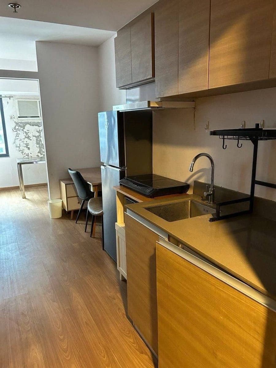 Makati | Condo for Rent (Direct Listing) - photo 1