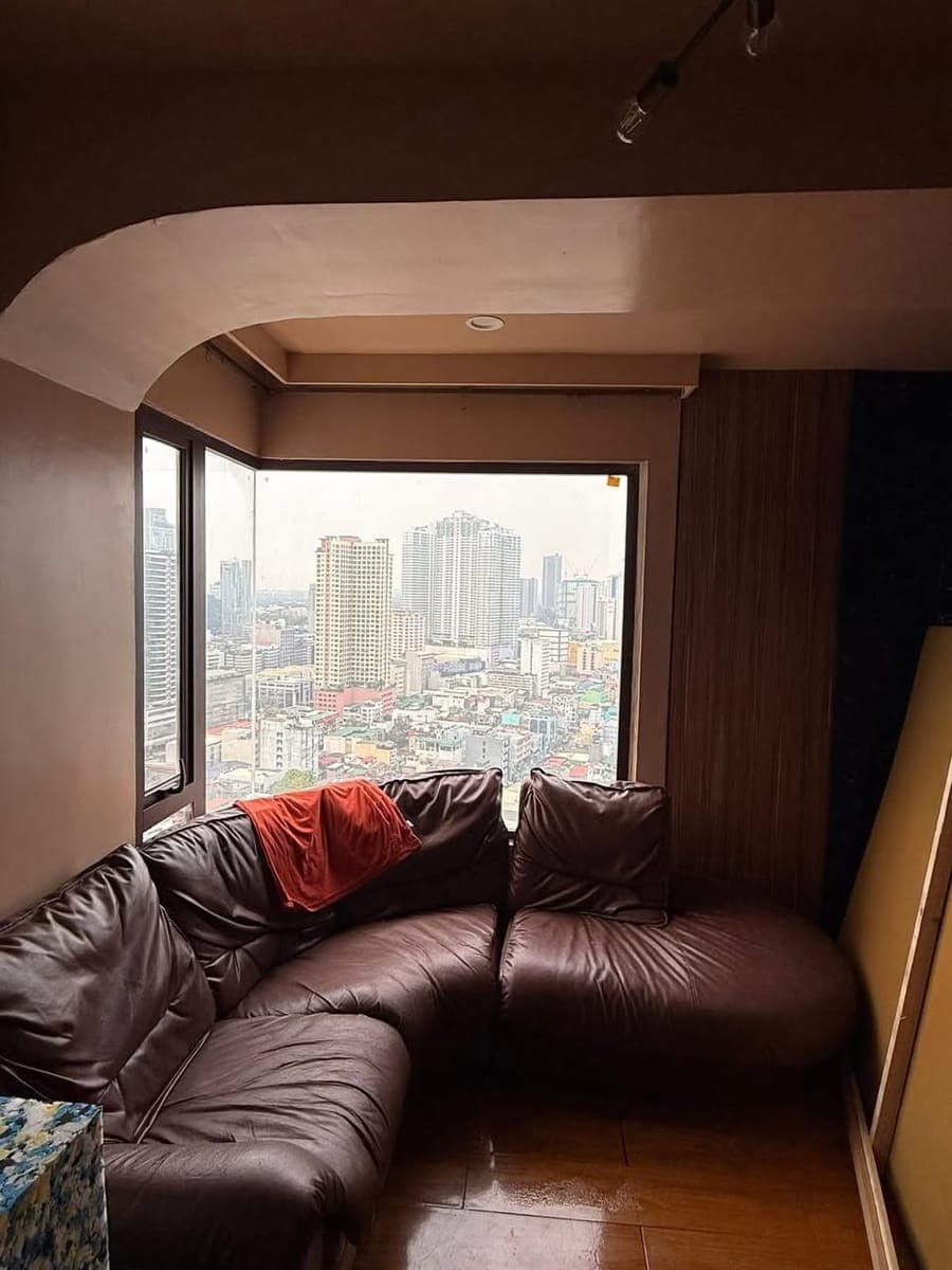 Condo Rental / Sharing in Makati City - photo 1