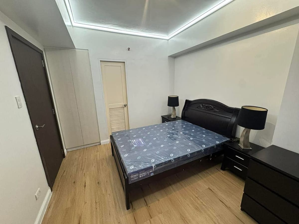 NEWLY RENOVATED 1BR WITH BALCONY – POOL VIEW! 🔥 - photo 2