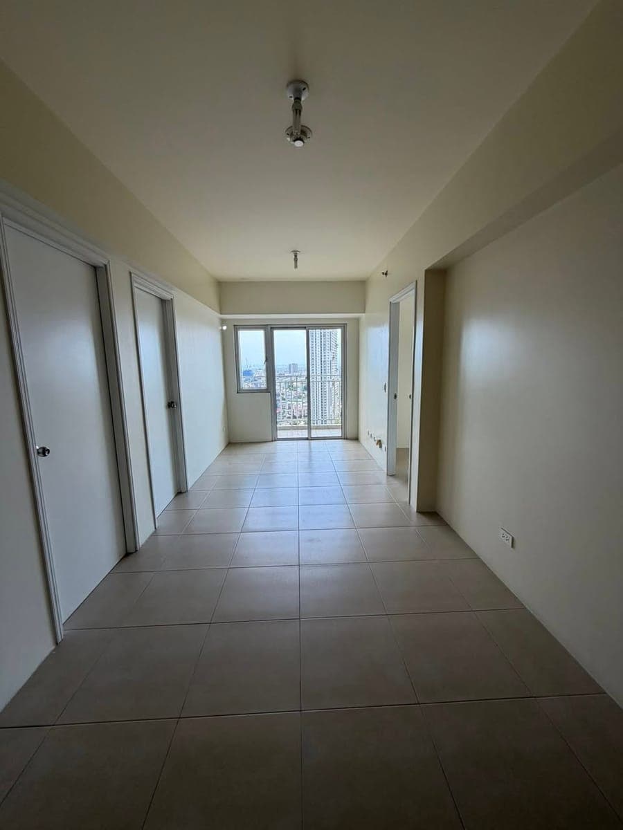 CONDO UNIT IN BALINTAWAK under AYALA LAND - photo 1