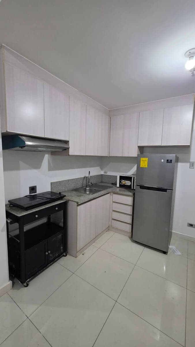 FOR RENT: Studio Unit at Signa Designer Residences - photo 2