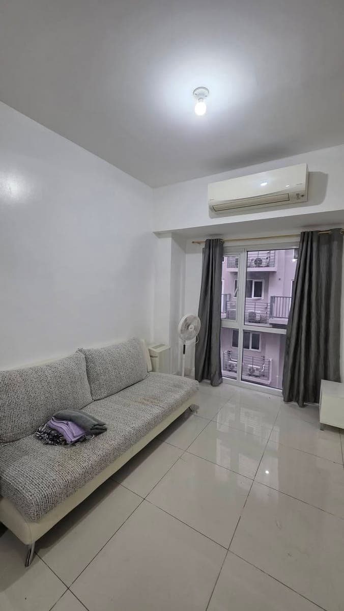 FOR RENT: Studio Unit at Signa Designer Residences - photo 4