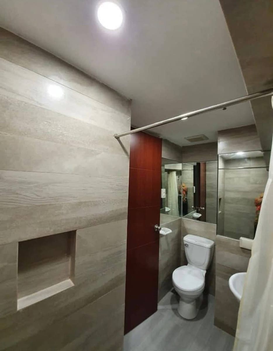 🏙️ Rush Condo for Rent – Gilmore Tower Condo 🏙️ - photo 4