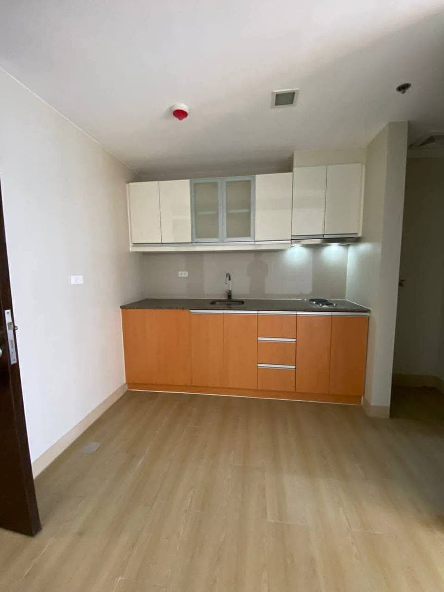 🏙️ For Rent | One Eastwood Tower 2 – 34th Floor ✨ - photo 2