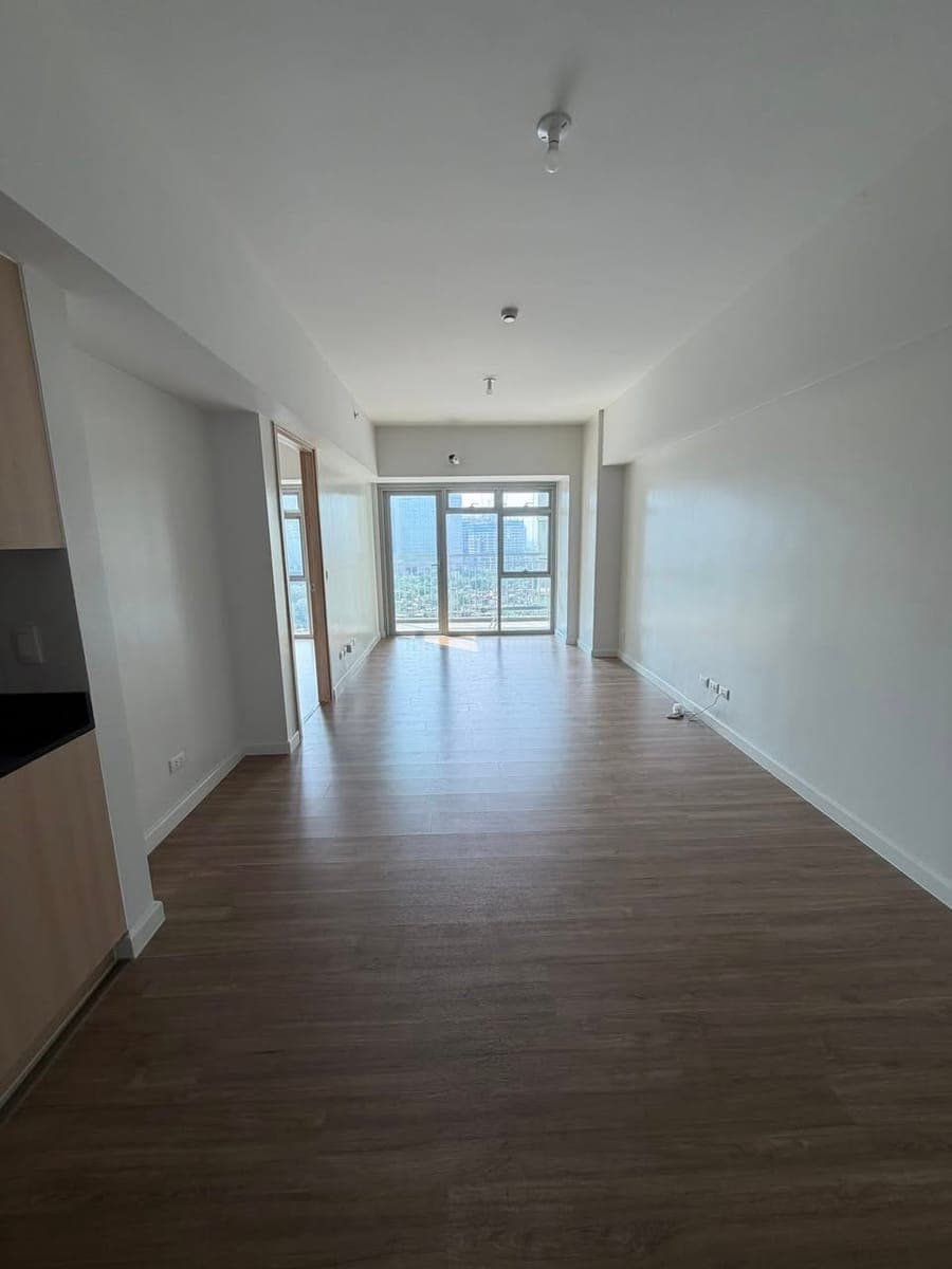 FOR RENT / FOR LEASE - photo 1