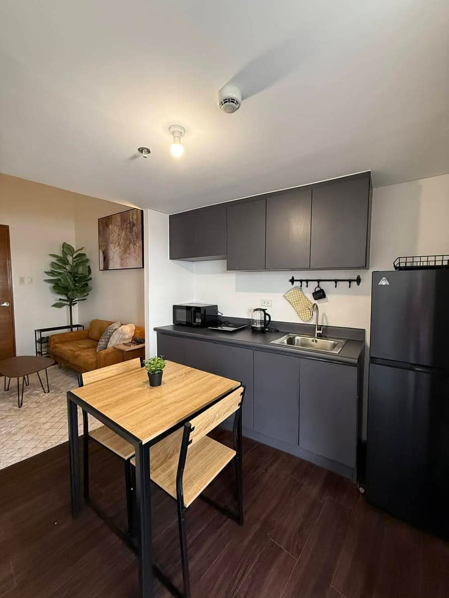 FOR RENT: Sky Suites Tower – Quezon City - photo 2