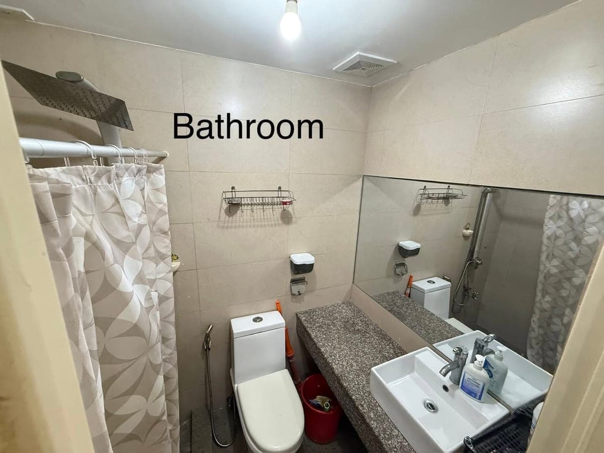 FOR RENT – 2BR Condo with Balcony 🌇 - photo 5