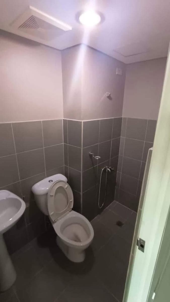 SYMPHONY TOWER 2 - Studio unit for Rent‼️ - photo 3
