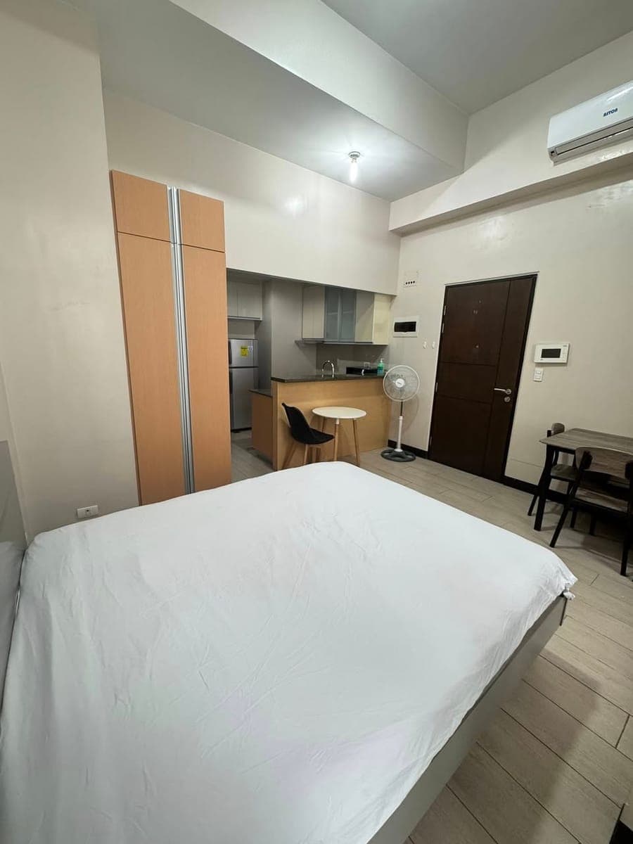 READ! AVAILABLE FOR VIEWING! 24k 1+1 (1 mon advance 1 mon deposit) Pet-friendly (1 small pet) - photo 4