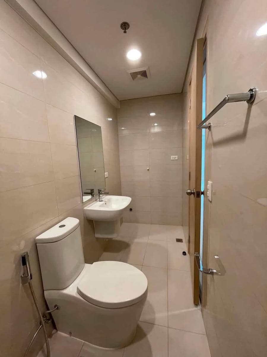 🏢 FOR RENT | CALLISTO TOWER 1 – MAKATI (Circuit Makati) - photo 4