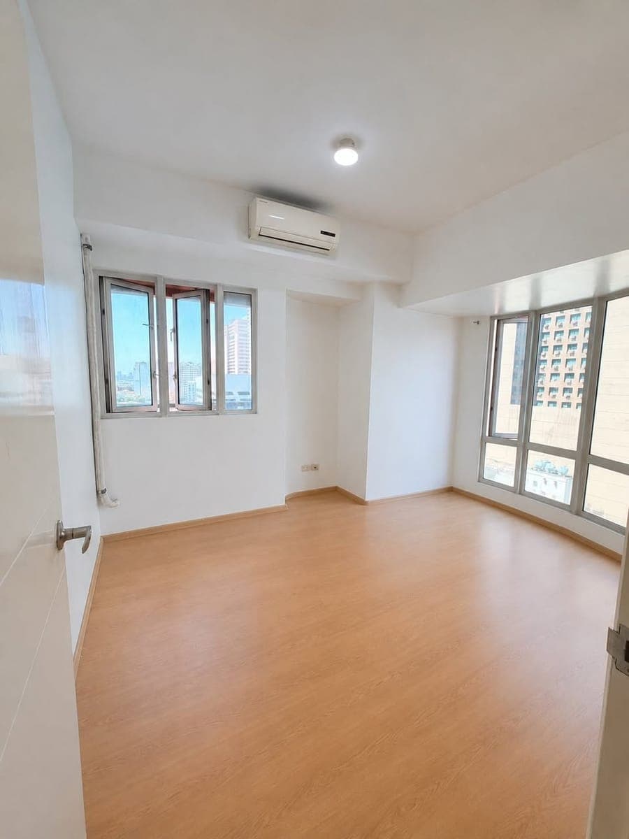 FEMALE CONDO SHARING / BEDSPACE IN MAKATI 👧🏼 - photo 1