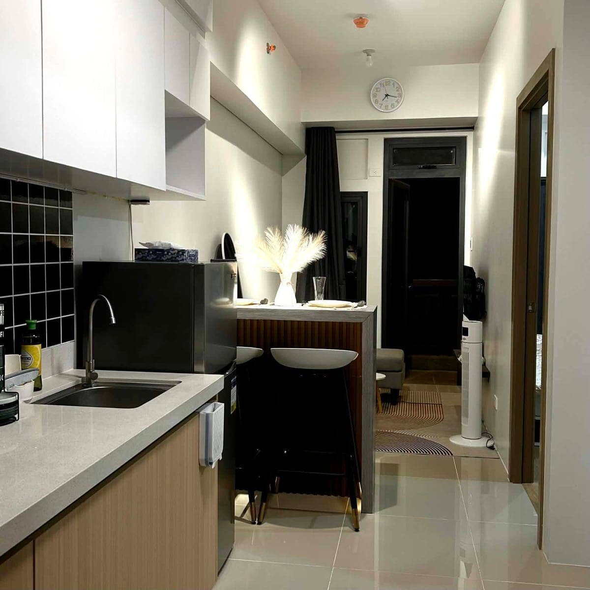Available RFO 1BR 2BR Parking Loftable habol sa promo discount TSP 15 % SPOT DP 3 % (parking with bundle unit 5 % - photo 4