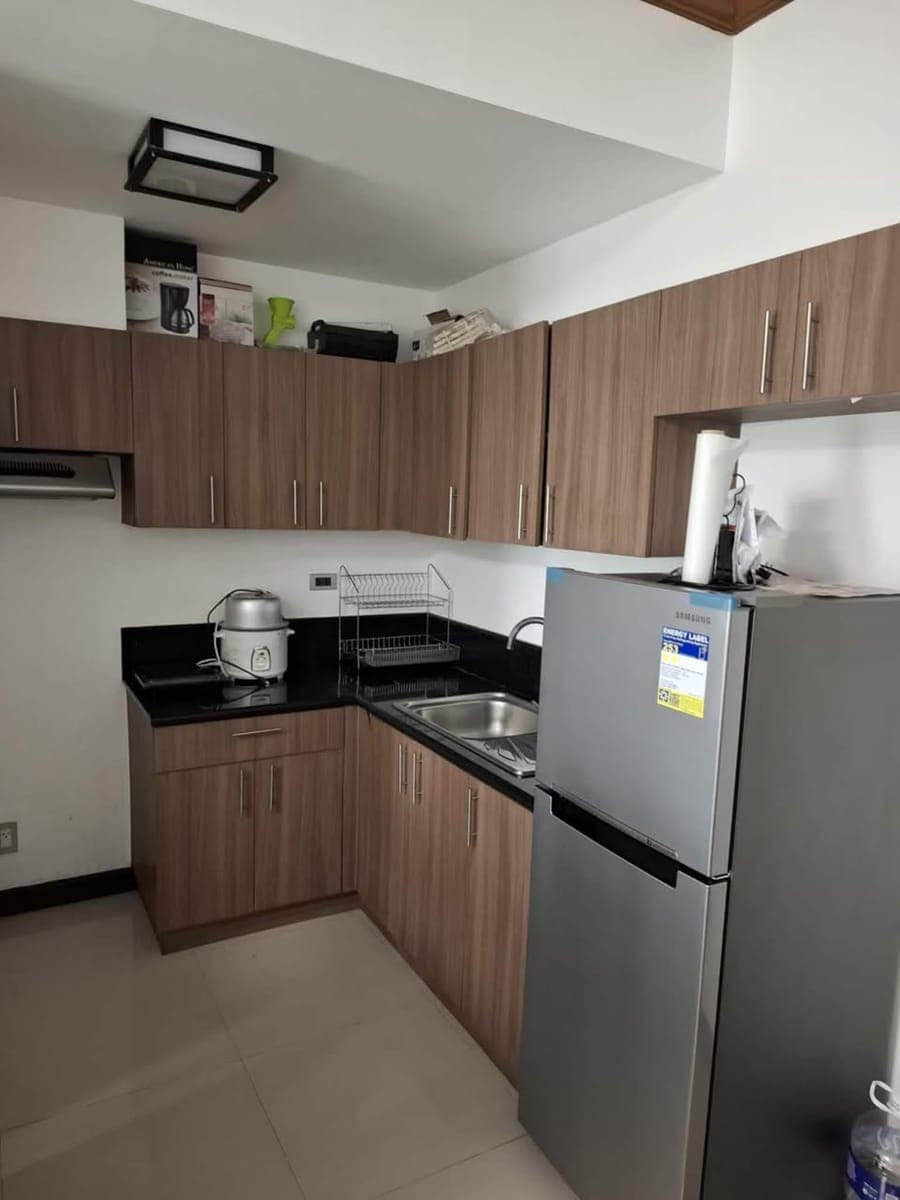 Condo For Rent in New Manila, Quezon City!! (4km away from St. Luke’s QC) - photo 5
