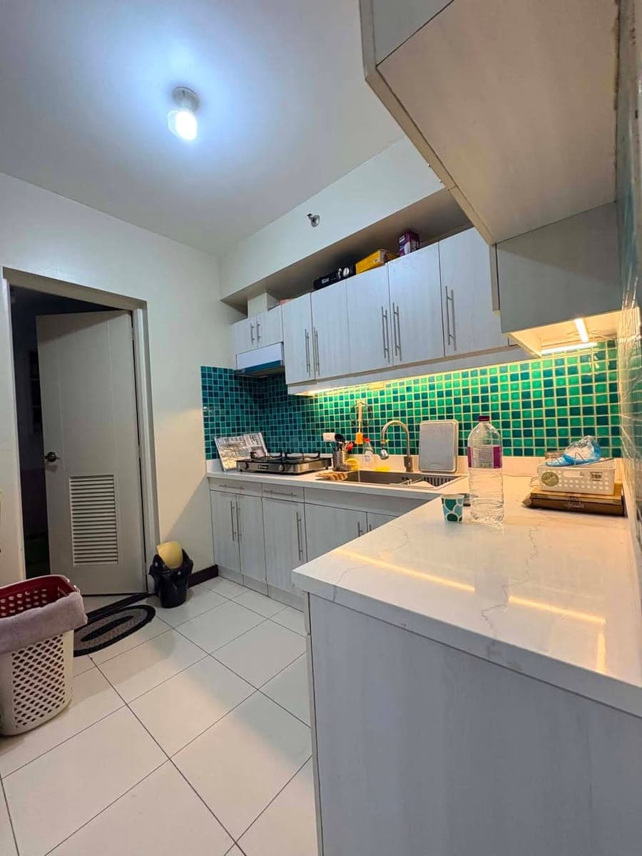 **FOR RENT!!** 3 bedroom 2 toilet - photo 2