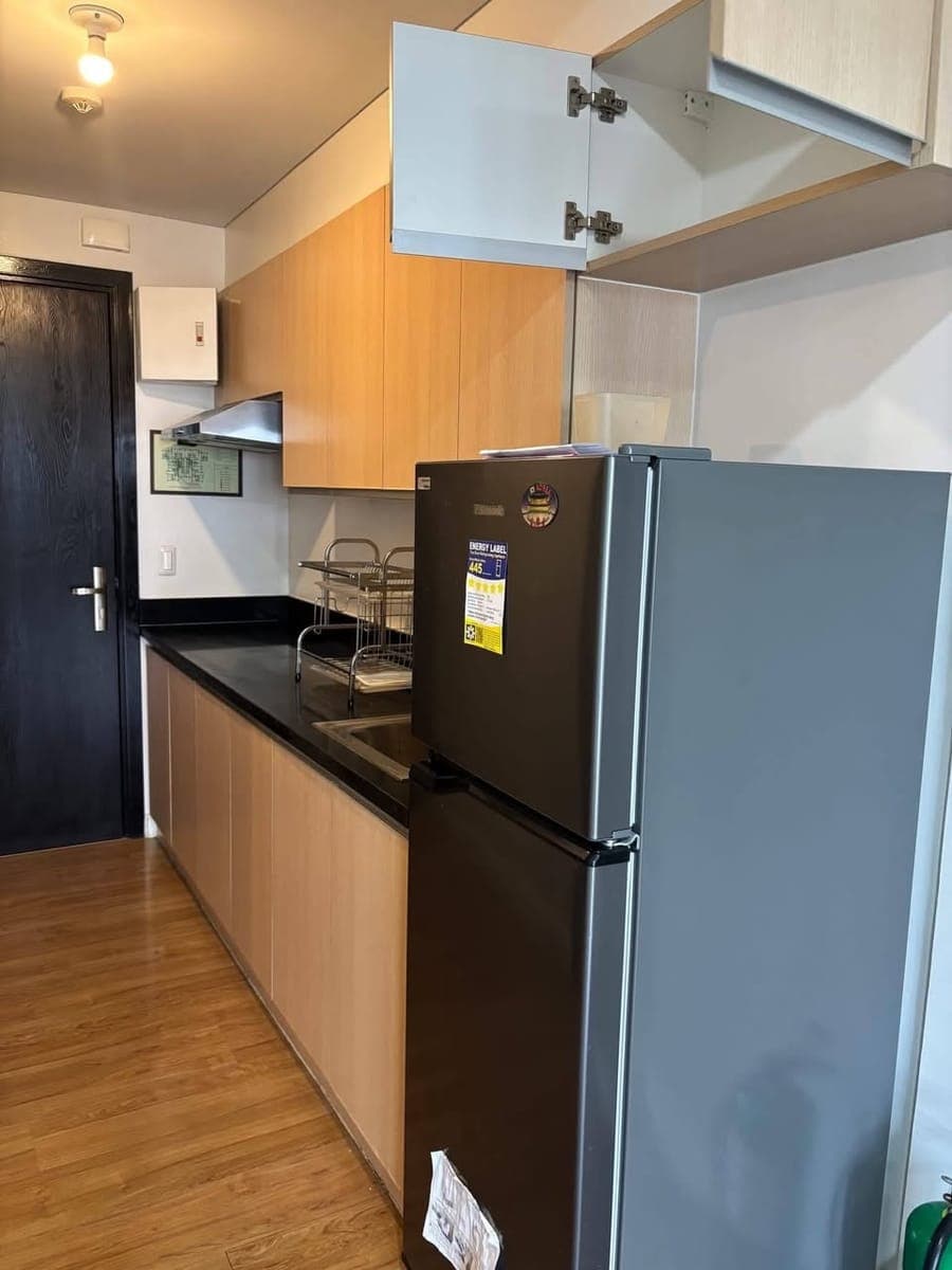 FOR LEASE - photo 2