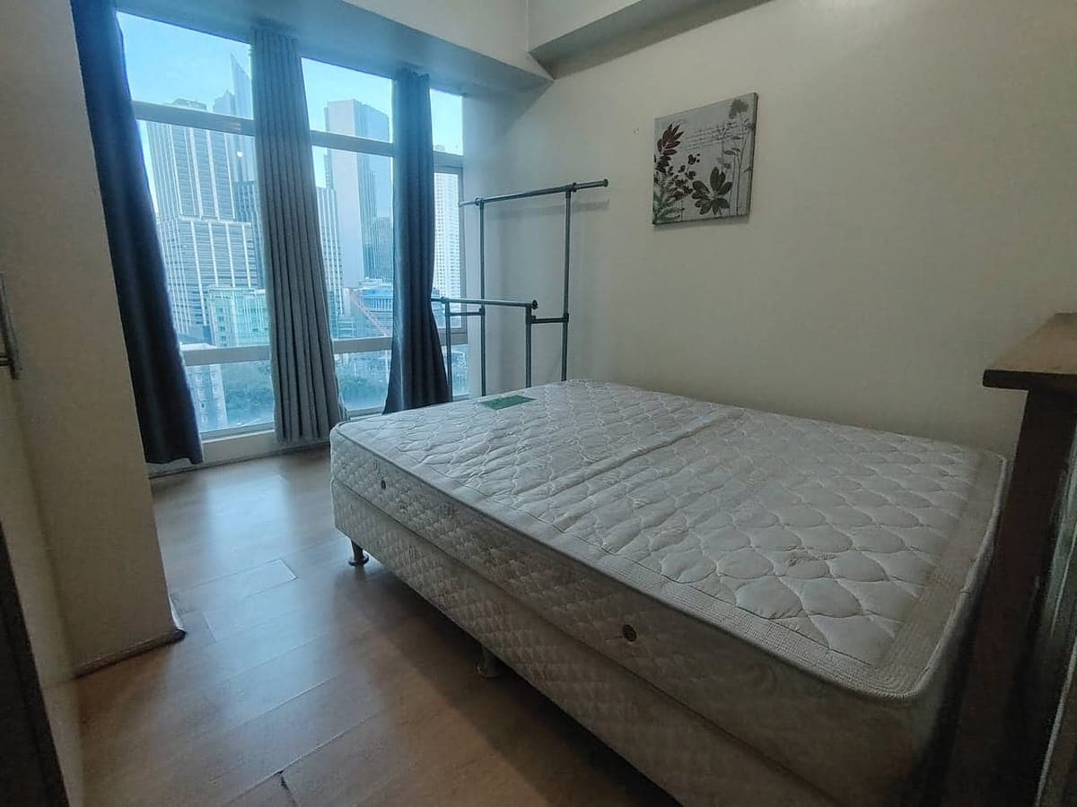 1 Bedroom Condo Unit For Rent in Oriental Garden Makati - photo 2
