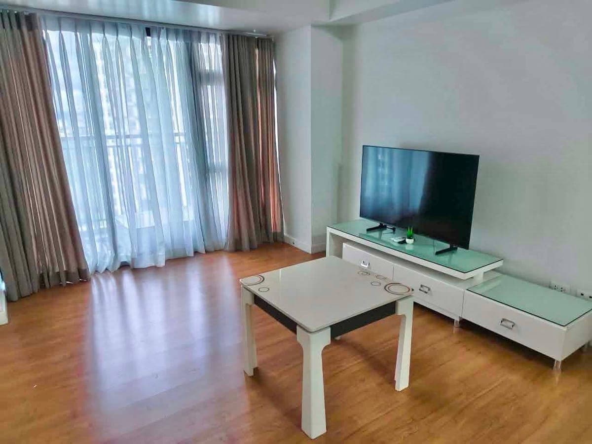 FOR LEASE - photo 1