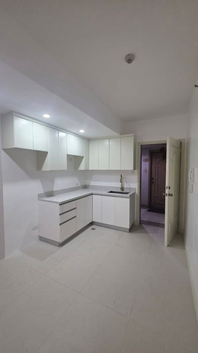FOR RENT: 1BR Big Cut Unit at Nobel Plaza - photo 1