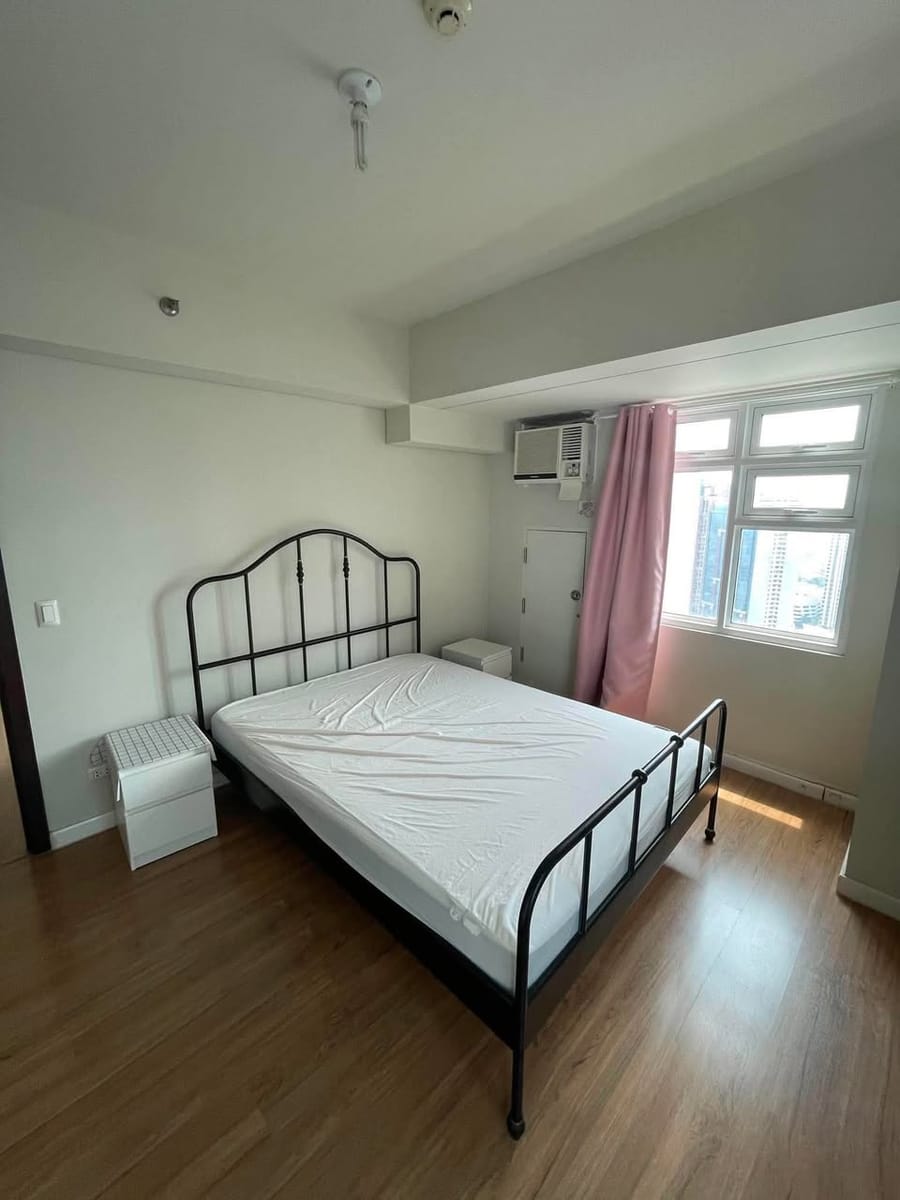 KROMA (Legaspi Village) - photo 3