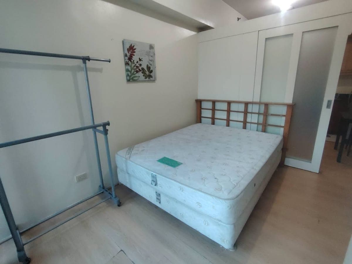 1 Bedroom Condo Unit For Rent in Oriental Garden Makati - photo 1